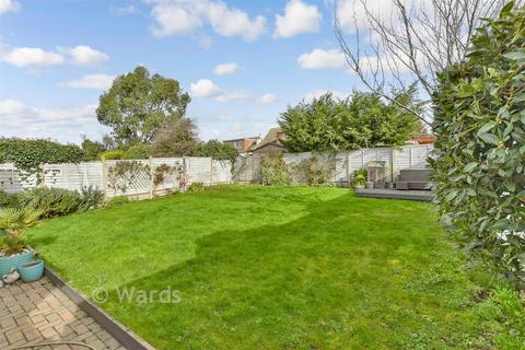 4 bedroom detached house for sale, Drake Avenue, Sheerness ME12
