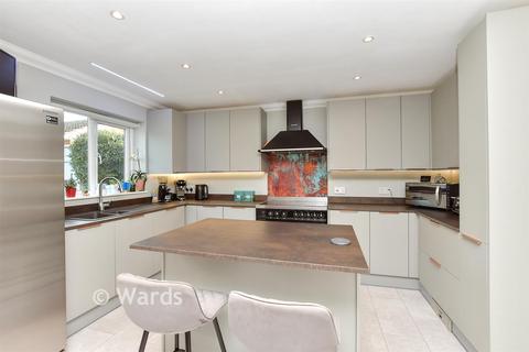 4 bedroom detached house for sale, Drake Avenue, Sheerness ME12