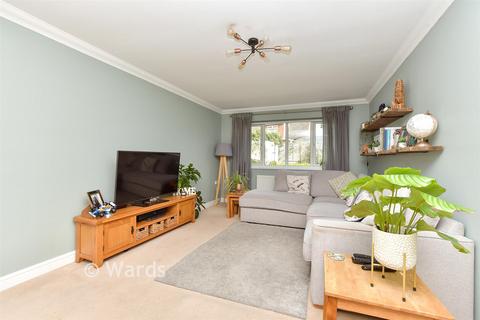 4 bedroom detached house for sale, Drake Avenue, Sheerness ME12
