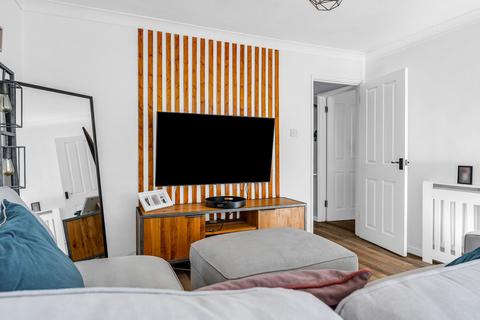 2 bedroom flat for sale, Hoe Lane, Ware SG12
