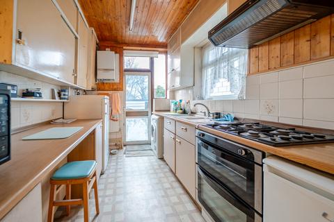 3 bedroom semi-detached house for sale, Buck Lane, London NW9