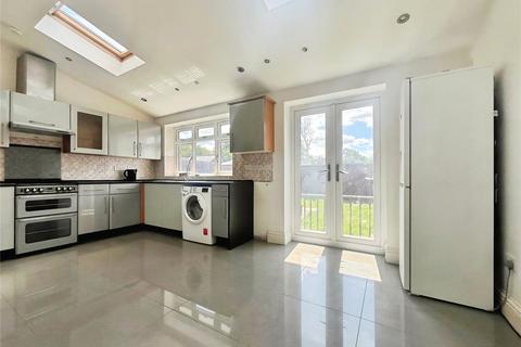 3 bedroom semi-detached house to rent, Station Road, Hounslow, TW3