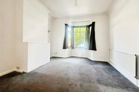 3 bedroom semi-detached house to rent, Station Road, Hounslow, TW3