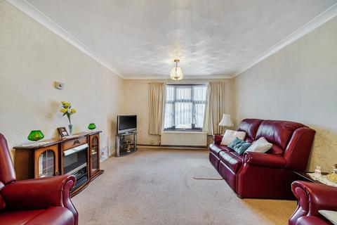undefined, Clark Close, Erith