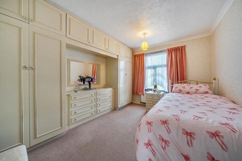 undefined, Clark Close, Erith