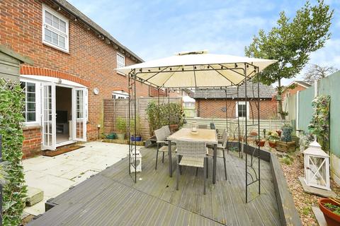 2 bedroom end of terrace house for sale, Willow Close, Harrietsham, Maidstone, Kent, ME17