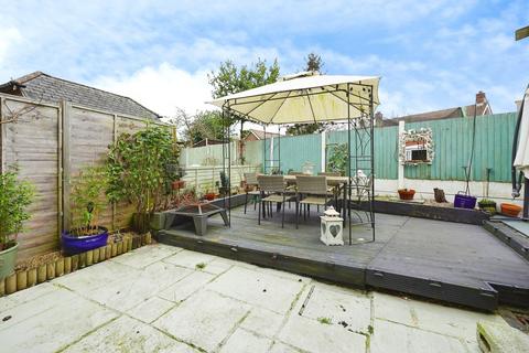 2 bedroom end of terrace house for sale, Willow Close, Harrietsham, Maidstone, Kent, ME17