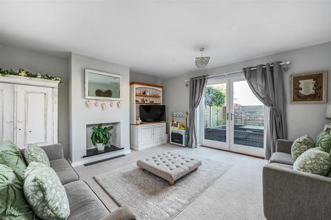 3 bedroom terraced house for sale, Royal Oak Close, Beckley, East Sussex TN31 6DD