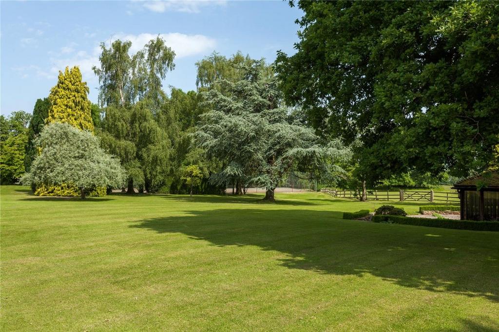 Gate House Farm Garden 2