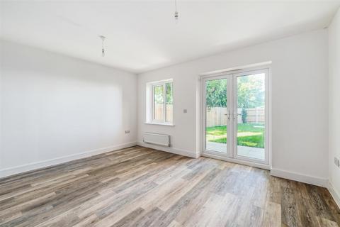 2 bedroom end of terrace house to rent, 1 Rother Cottages, Lydd Road, New Romney