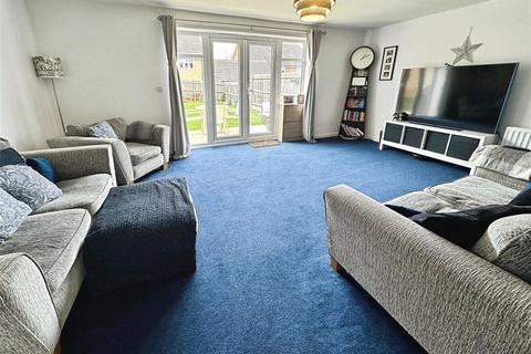 undefined, Glasspool Road, Winnersh, Wokingham