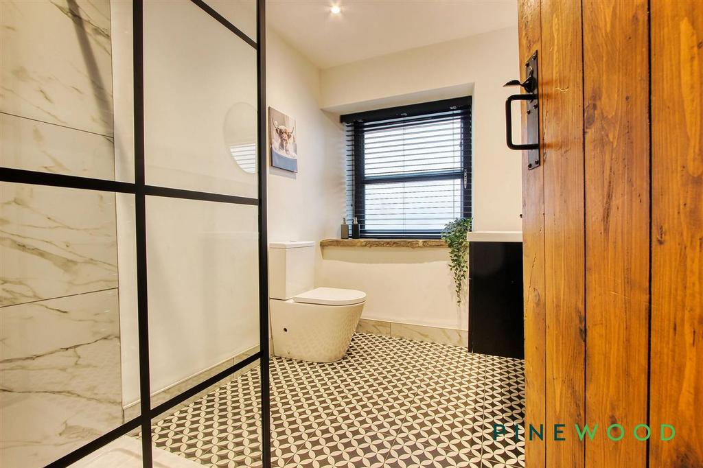 Barn/annexe shower room