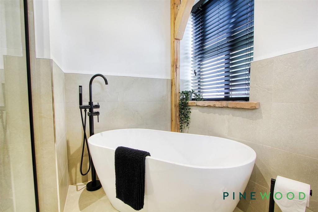 Family bathroom