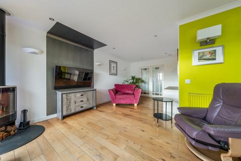 undefined, Dundee DD2