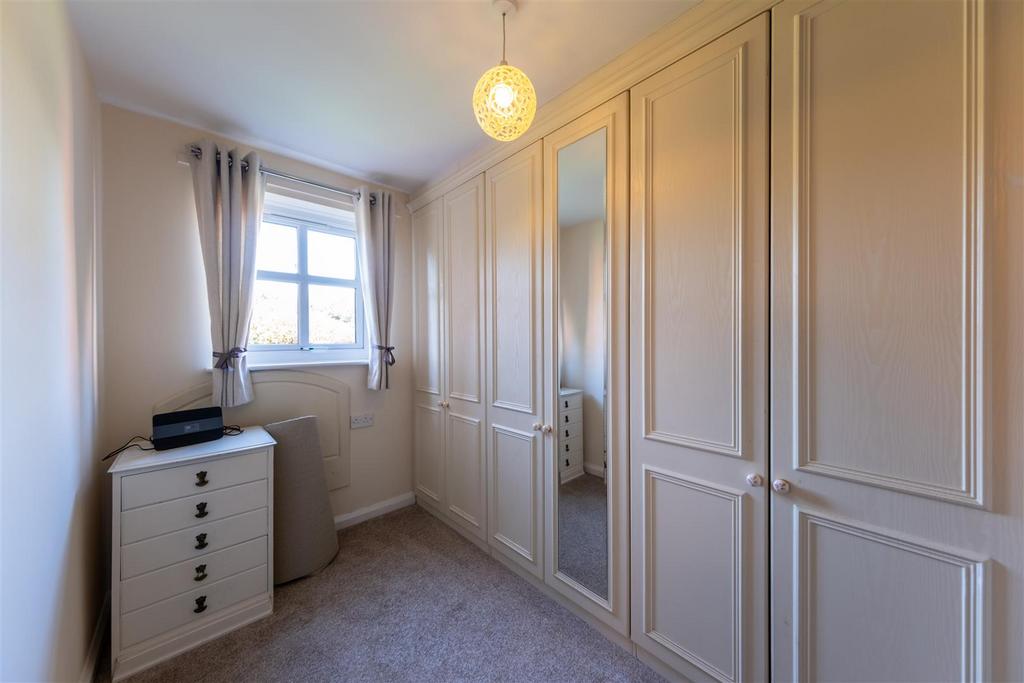 28 Rathbone Park-007.jpg