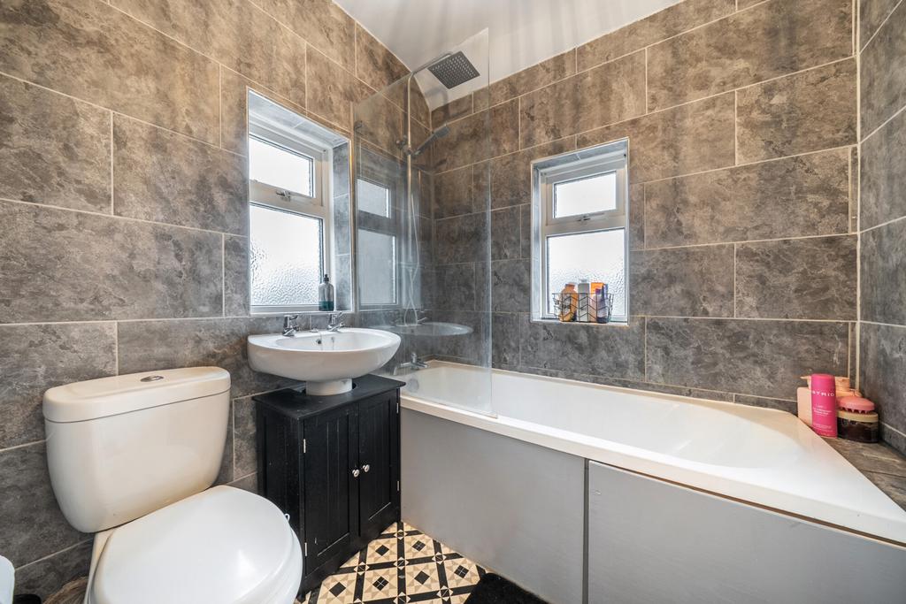 Bathrooom