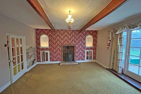 4 bedroom character property for sale, Main Road, Utterby, Louth, Lincolnshire, LN11 0TQ