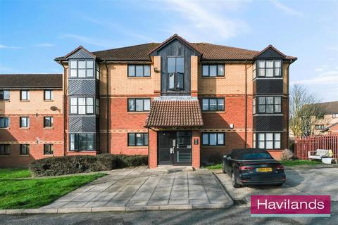 1 bedroom flat for sale, Medesenge Way, London
