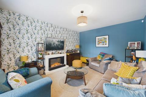 4 bedroom detached house for sale, Hulford Street, Chesterfield