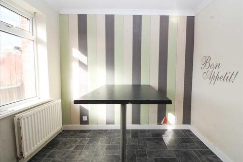 3 bedroom terraced house for sale, Oxford Avenue, Eastfield Green, Cramlington