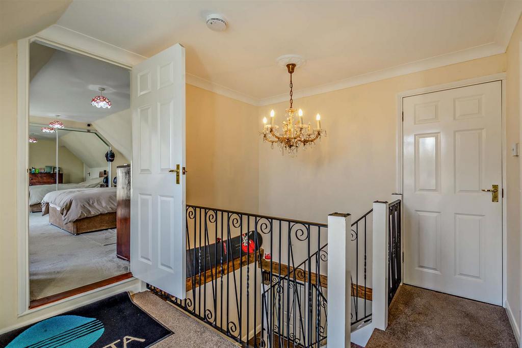 8680383-interior28-800.jpg