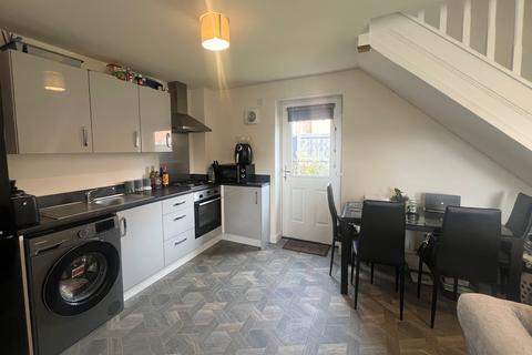 undefined, Bankside, Hyde, SK14