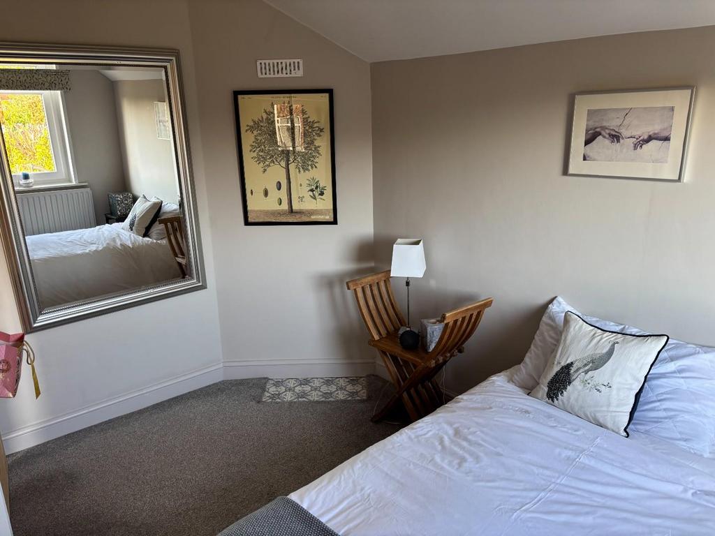 Bedroom 3.jpeg