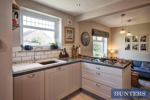 3 bedroom detached house for sale, Filey Road, , Scarborough, YO11 3AA