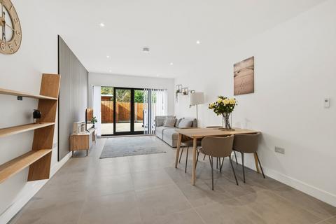 undefined, Ashley Road, Walton-on-Thames, KT12