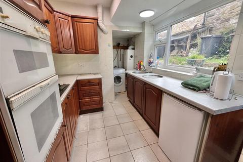 2 bedroom terraced house for sale, Station Road, Hadfield, Glossop