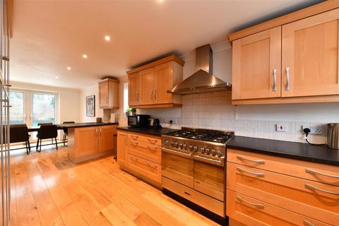 5 bedroom detached house for sale, Thirlmere, Stevenage