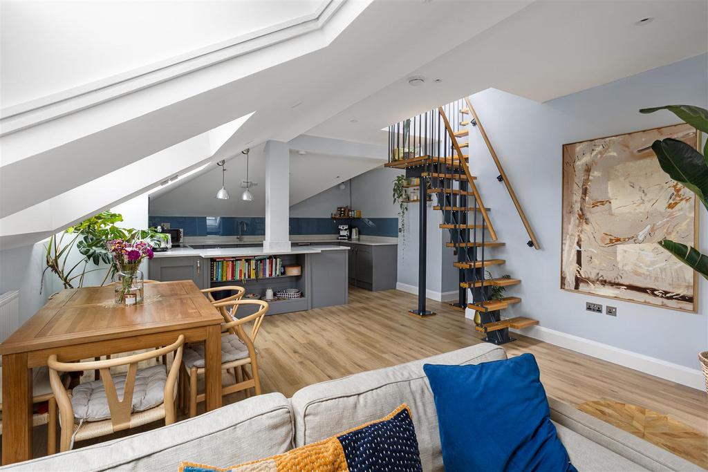 Flat 21 Kirk House 54.jpg