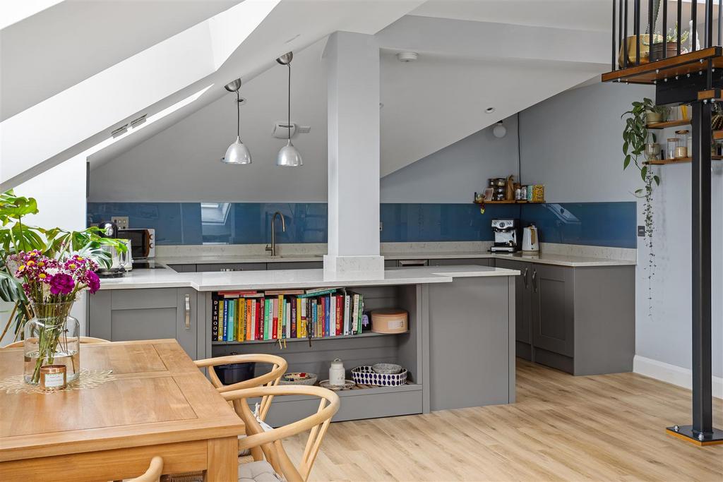 Flat 21 Kirk House 55.jpg