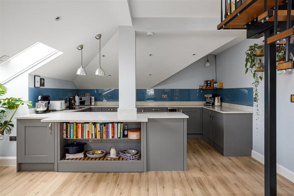 Flat 21 Kirk House 73.jpg