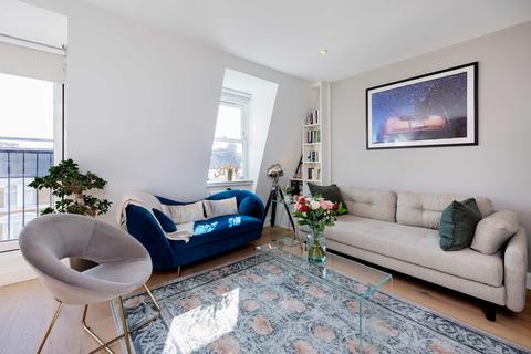 2 bedroom flat to rent, Sinclair Road, W14