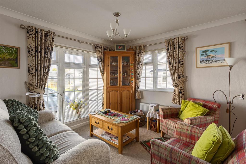 8 Beech Avenue 49.jpg