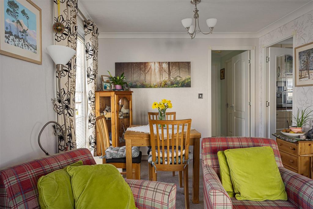 8 Beech Avenue 61.jpg