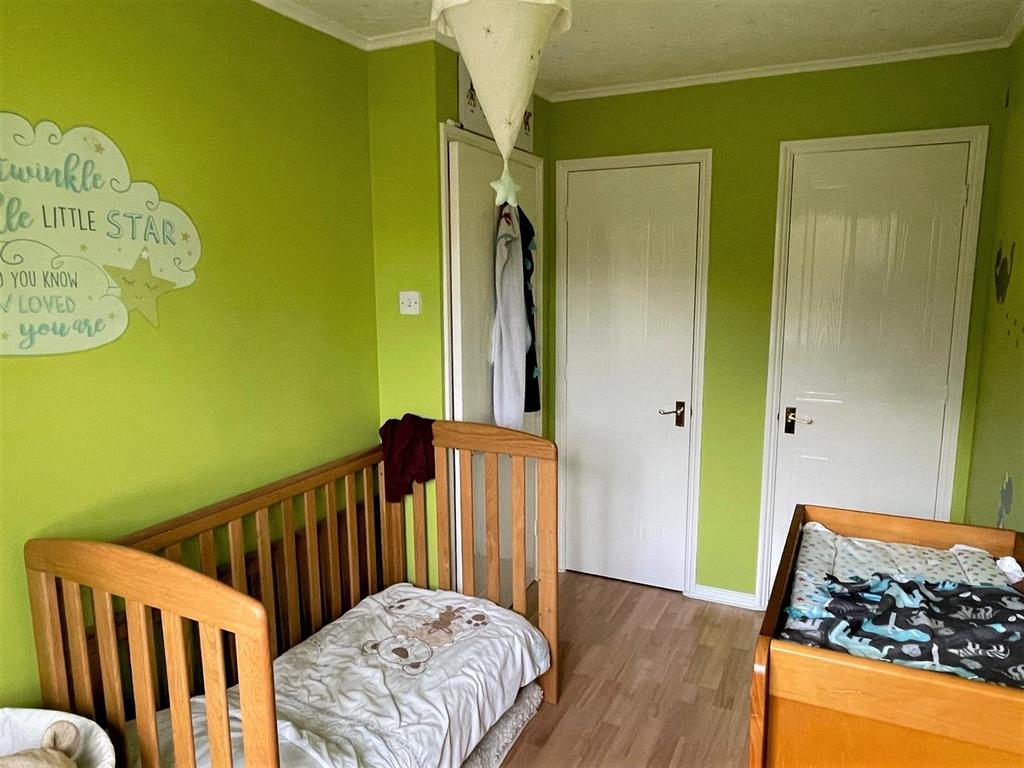 Small bedroom 2 - celtic drive.jpg