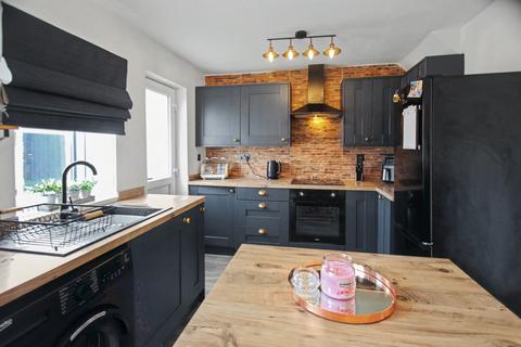 3 bedroom terraced house for sale, Ynyscorrwg Road, Pontypridd, CF37 5AP