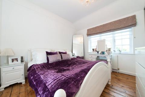 3 bedroom semi-detached house for sale, Denman Drive South, London, NW11