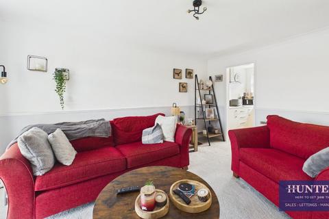 2 bedroom flat for sale, Marbury Close, Moorside, Sunderland