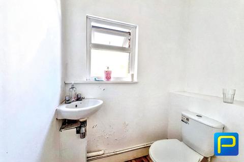undefined, Mundella Terrace, Heaton, Newcastle upon Tyne, Tyne and Wear, NE6 5HX