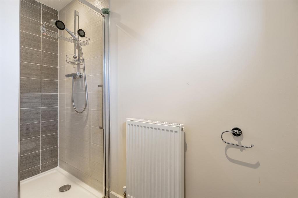 33 Noble Way 11.jpg