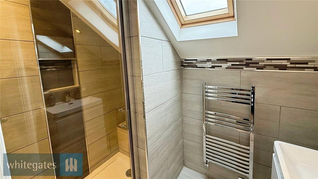 Bed 2 En Suite