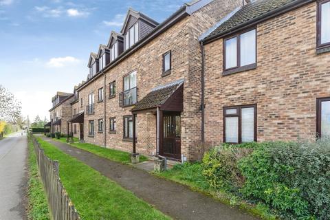 2 bedroom apartment for sale, Leamon Court, Brandon