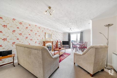 2 bedroom apartment for sale, Bell Road, Sittingbourne, Kent, ME10