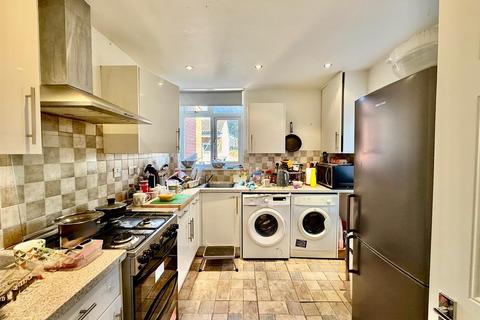 undefined, Northcote Avenue, Southall