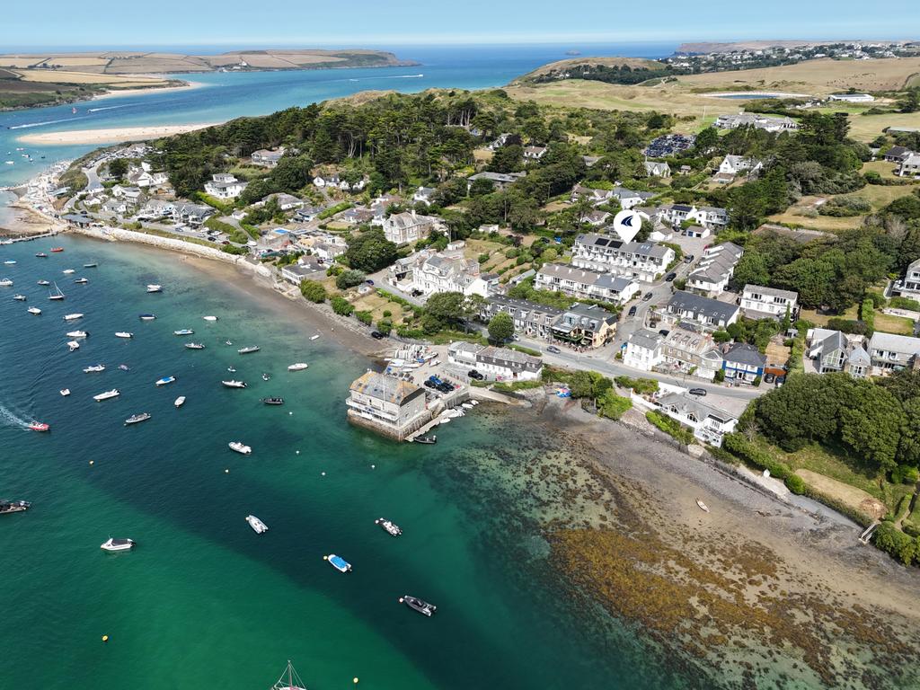 16 Slipway Cottages