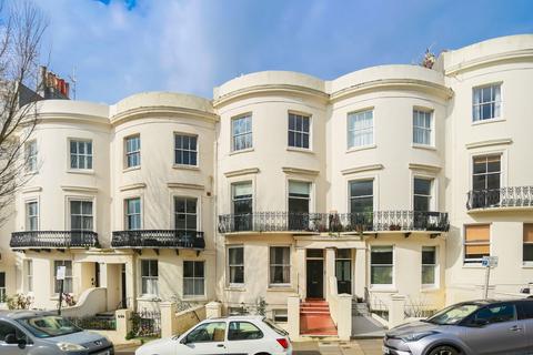 Lansdowne Place Hove BN3 1FL