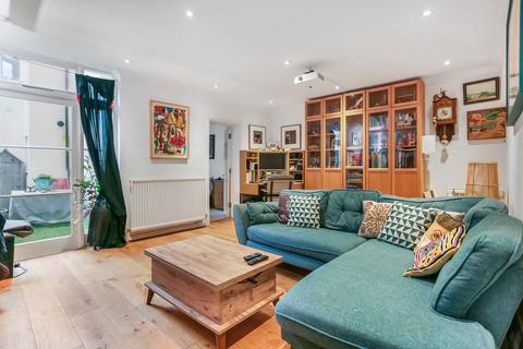 2 bedroom flat for sale, Lansdowne Place Hove BN3 1FL